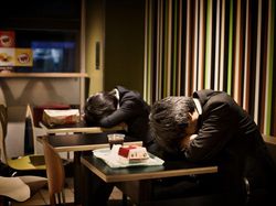 Potret Karyawan di Jepang Jadi Gelandangan Setelah Bekerja