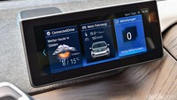 Dan seperti biasa BMW juga menawarkan mesin bensin sebagai range extender atau penambah laju mobil listrik sebagai opsi tambahan. (dok. BMW)