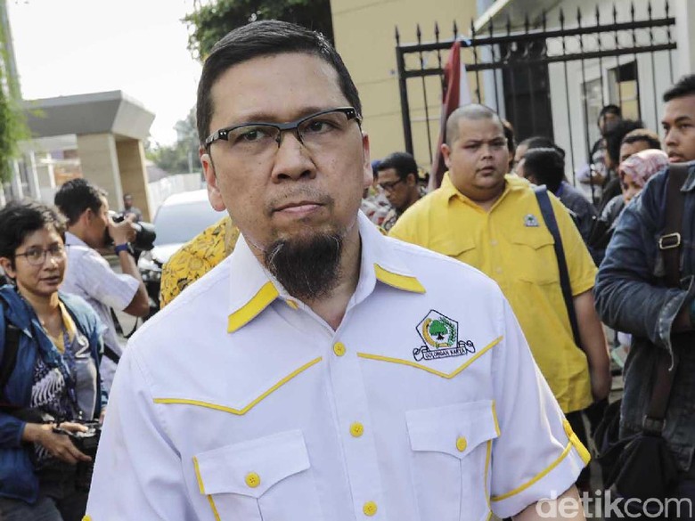 Akui Efek Jokowi Kecil, Golkar Siapkan Strategi Menang Pemilu 2019 Akui Efek Jokowi Kecil, Golkar Siapkan Strategi Menang Pemilu 2019