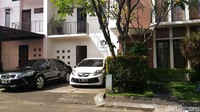 Ketua RT 05/06 bernama Abdul Kholid membenarkan rumah tersebut ditinggali oleh Shita bersama keluarganya. Diketahui, Shita sudah tinggal di kompleks tersebut sejak sebelum menjadi Wali Kota Tegal. (Foto: Samsudhuha Wildansyah/detikcom)