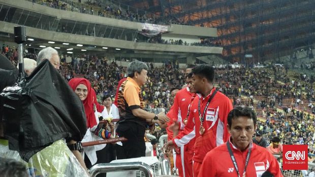 Bima Sakti ketika menjadi asisten pelatih Luis Milla di SEA Games 2017.