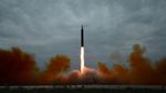 Ini Hwasong-14, Rudal yang Bisa Gendong Bom Hidrogen Korut