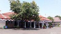 Keterangan yang dihimpun menyebutkan, penangkapan tersebut bermula saat Wali Kota Tegal Siti Masitha Soeparno mengikuti rapat evaluasi capaian kerja triwulanan dengan sejumlah organisasi perangkat daerah (OPD).  