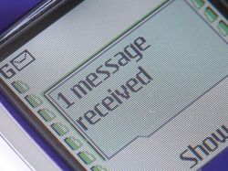 Nostalgia Perangkat Teknologi Anak Kuliahan Tahun 2000-an