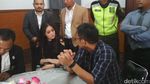 Sekarang Bertikai, Ingat Momen Mesra Ini Gracia Indri dan David NOAH?