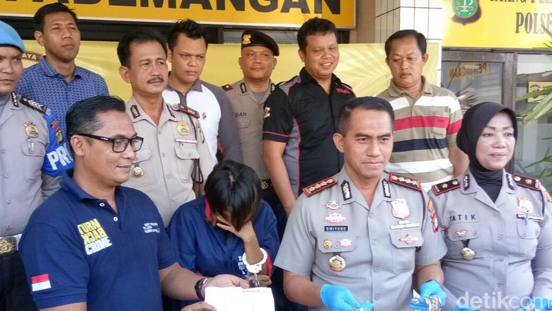 Hipnotis Ibu-ibu di Pademangan, Perempuan Ini Ditangkap Polisi Hipnotis Ibu-ibu di Pademangan, Perempuan Ini Ditangkap Polisi