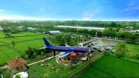 Berlokasi di Gianyar, kamu bisa menemukan tempat makan unik dengan konsep pesawat. Namanya adalah Keramas Aero Park (Keramas Aero Park/Facebook)