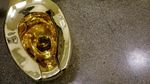 Di New York Ada Toilet Berlapis Emas 18 Karat