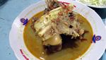 Slurpp! Gurih Hangat Tongseng dan Gule Kambing di Tempat Ini