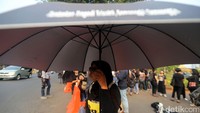 Mereka beraksi di depan Istana Negara, Jakarta, Kamis (31/08/2017).