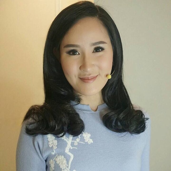 Olivia Ong adalah seorang dokter estetika yang dikenal sebagai ahli dalam perawatan filler dan Botox. Foto: Instagram
