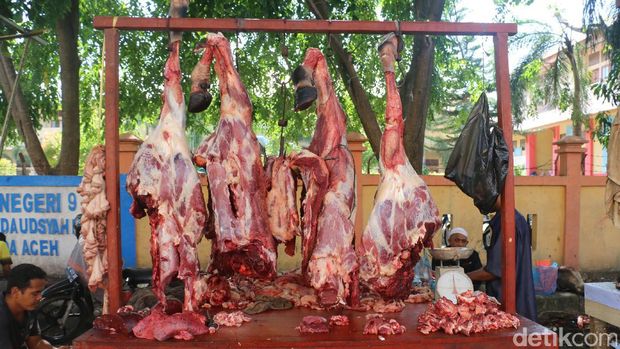 Tradisi Meugang di Aceh Meriah, Banyak Penjual Daging Dadakan