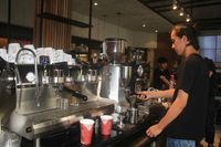 Kini Kopi Asli Indonesia dari Anomali Coffee Bisa Dinikmati di Pondok Indah