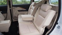 Kabarnya lagi, Mitsubishi Delica generasi terbaru akan menggunakan platform Mitsubishi Outlander. Foto: Pool (Autoevolution)