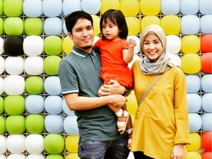 Pas Ramadan, Desta Pamer Calon Penghuni Baru Rumahnya