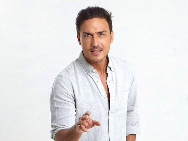 Saran Psikolog Bagi yang Mendambakan Pasangan Seganteng Hamish Daud