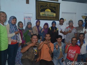 Mengenal Komunitas E-Tuli yang Berjuang Kenalkan Bahasa Isyarat