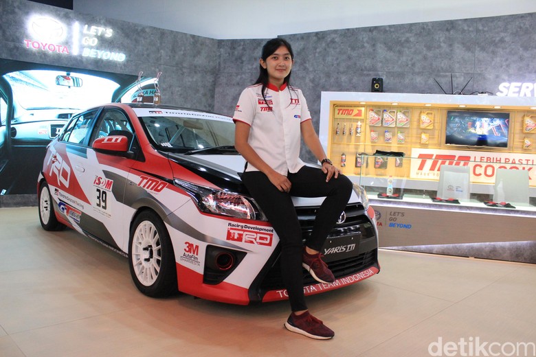 Alinka Hardianti, pebalap dari Toyota Team Indonesia (Foto: Rangga Rahadiansyah) Alinka Hardianti, pebalap dari Toyota Team Indonesia (Foto: Rangga Rahadiansyah)