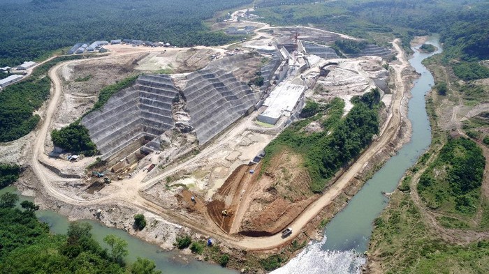 Melihat Bendungan Senilai Rp 1 Triliun di Banten Sejak dibangun pada 2015 lalu, Bendungan Karian yang berlokasi di Kabupaten Lebak, Banten, progres pembangun fisik sudah mencapai 38%.