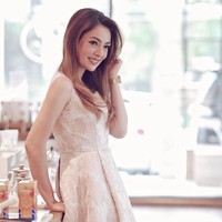 Reisa Broto Asmoro yang dikenal sebagai Puteri Indonesia Lingkungan tahun 2010 merupakan seorang dokter di bidang forensik. Foto: Instagram