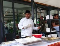 Promosi Kuliner Indonesia di Polandia Lewat Sate Kambing, Mie Kocok hingga Pisang Goreng