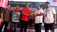 Hadir dalam penandatangan kerjasama tersebut General Manager Digital Product Area Jabotabek Jabar Telkomsel, Bastian Meyer, Manager Customer Loyalty and Retention Telkomsel Jabotabek Jabar  Deny Pujihadiprasetyo, Sales Region Manager III Pertamina Lubricants Arif Hariyanto, Corporate Secertary Pertamina Lubricants Arya Dwi Paramita dan President Director Nawilis Gandhi Effendy.
