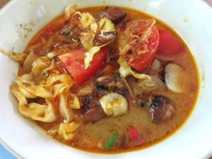Di Menteng Bisa Makan Siang Bakso dan Tongseng Murah di Sini