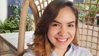 Senyum manisnya bikin gagal fokus. Dok. Instagram/steffizamoraaa