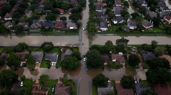 #7. Houston, Texas, AS. Menurut temuan baru-baru ini, Houston adalah salah satu tempat yang paling cepat tenggelam di dunia, dan hal ini disebabkan oleh peningkatan pemompaan air tanah di kota tersebut. Foto: Reuters
