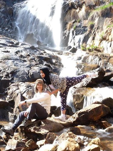 Sindy Dewiana, Pemeran Saras 008. 