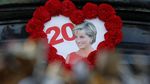 20 Foto untuk Mengenang 20 Tahun Meninggalnya Putri Diana