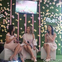 Bunga pun mengidentifikasi dirinya dengan mawar karena berkesan sophisticated, witty, kuat, dan feminin. Setuju?  Foto: Rahmi Anjani/Wolipop