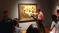 Lukisan pun menjadi daya tarik utama dari National Gallery Singapore. Galeri ini bahkan juga menyimpan beberapa koleksi lukisan dari Maestro Raden Saleh (Tri/detikTravel)