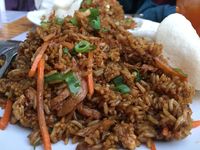 Ah, Asyiknya Bisa Jajan Batagor Enak dan Tempe Goreng di Berlin
