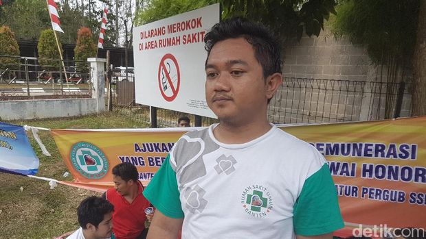 Perwakilan Forum Honorer RSUD Banten Ade Firmansyah