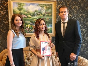 Goyang Ngebor dan Dangdut, Bawa Inul Daratista Dilirik TIME