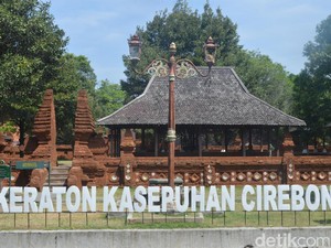 Libur Panjang, Keraton Kasepuhan Cirebon Jadi Favorit Wisatawan