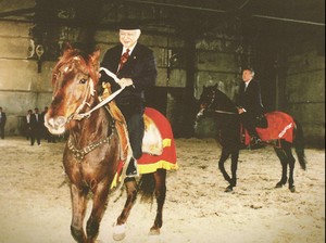 Direktur Pusako: Soeharto Guru Besar Koruptor!