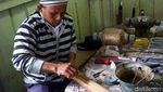 Foto: Kehidupan Perajin Batu Bacan, Nasibmu Kini...