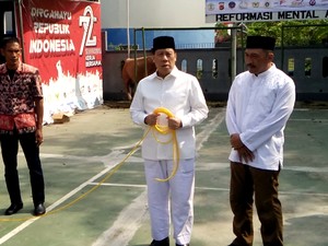 Idul Adha, Menhub Berkurban Sapi Limosin di Ponpes Gedongan Cirebon