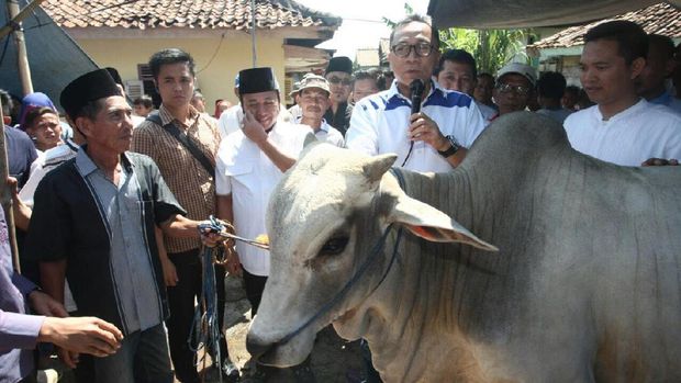Ketua MPR: Idul Adha Momentum Tingkatkan Takwa dan Kesalehan Sosial