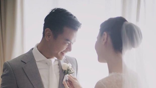 Dion Wiyoko Menikah di Bali, Nikita Willy Kurban Bareng Kekasih