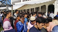 Biasanya masjid-masjid di Indonesia melakukan pemotongan hewan kurban usai salat Idul Adha. Namun di masjid ini tak ada pemotongan hewan kurban.