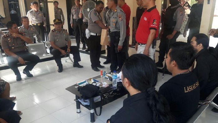 Diduga Lakukan Persekusi, 13 Orang Diamankan di Mataram NTB