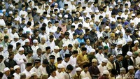 Hari ini umat muslim secara serentak merayakan Hari Raya Idul Adha 10 Zulhijjah 1438 H.