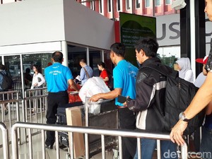 Melihat Penerapan Jasa Porter Gratis di Bandara Soekarno-Hatta