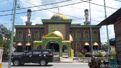 Foto: Masjid Raya Pekanbaru, Tempat Menikmati Ramadhan