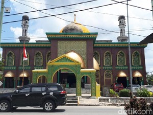 Penampakan Masjid Raya Pekanbaru yang Tak Lagi Cagar Budaya