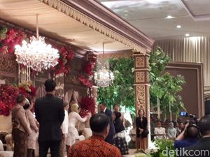 Mantan Kapolri Reuni di Pernikahan Anak Buwas-BG