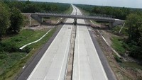 Berdasarkan data Badan Pengatur Jalan Tol (BPJT), progres Tol Medan-Binjai saat ini yang menyambungkan Helvetia hingga Binjai telah mencapai fisik 99%, begitu pula dengan pengadaan tanah. (Dok. PT Hutama Karya)